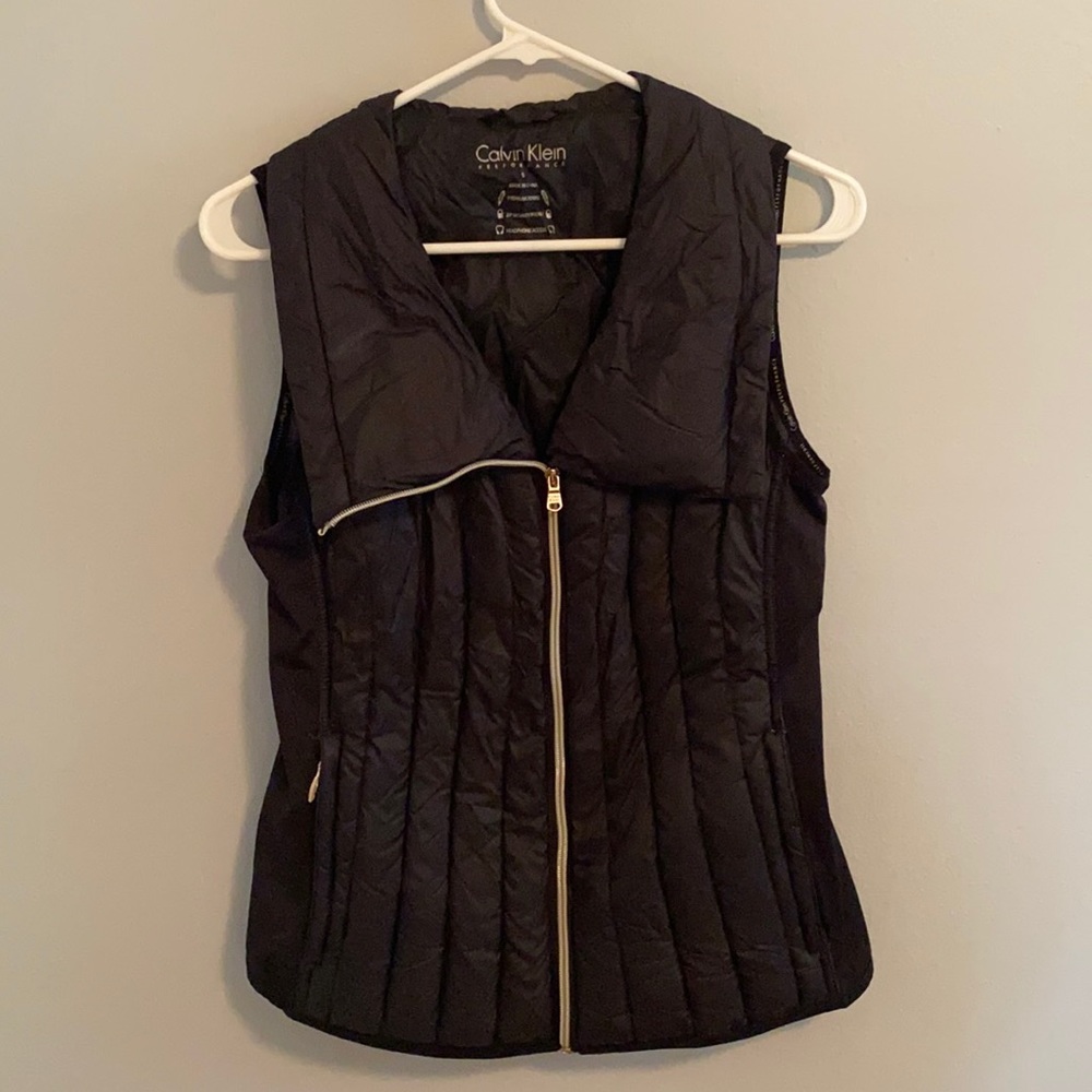COPY - Calvin Klein performance vest